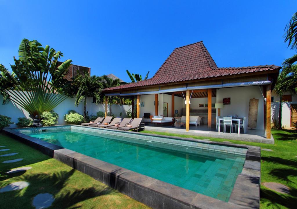 Villa Tinn Tamm Seminyak Esterno foto